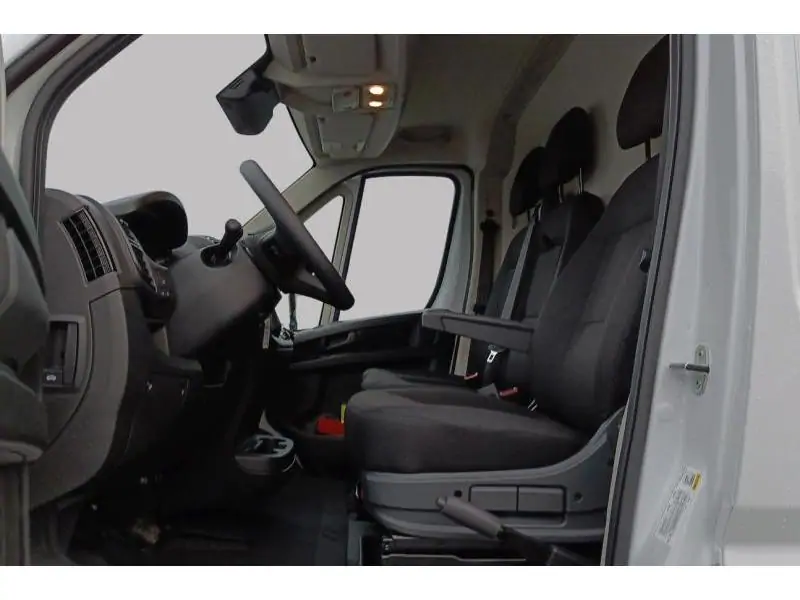VEHICLE__CONDITION_SERVICE Peugeot Boxer 435 L4H2 2.2 180 3T trekvermog WHITE 10