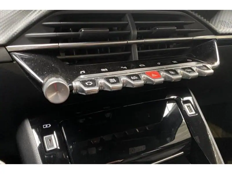 Occasie Peugeot 2008 Allure Pack - AUTOMATIQUE WHITE 29