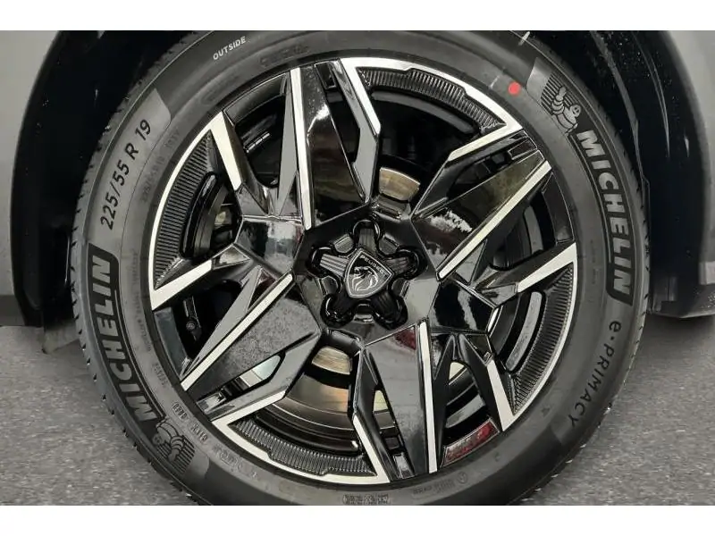 VEHICLE__CONDITION_SERVICE Peugeot 3008 ALLURE GREY 27