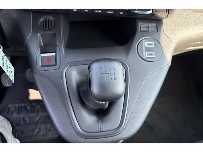 Démo Citroen Berlingo Taille M 1.5 BlueHDi 130 S&S BVM6 MAX    1 BLACK 16
