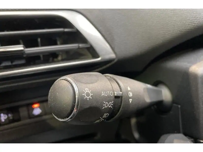 Occasion Peugeot 5008 Allure BLUE 27