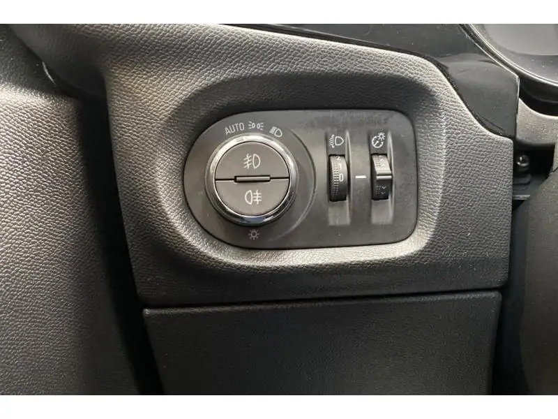 Occasion Opel Corsa F Edition GREY 24