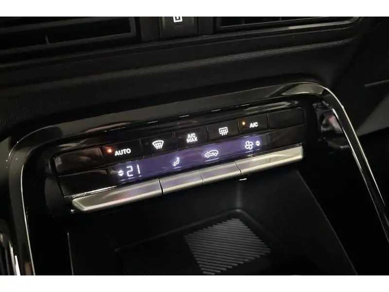 VEHICLE__CONDITION_SERVICE Citroen C3 Aircross Turbo 100 ch Manual GREEN 15