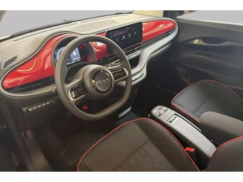 VEHICLE__CONDITION_SERVICE Fiat 500e RED BLACK 9