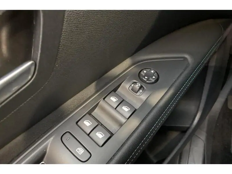 Occasion Peugeot 3008 Allure Pack 1.6 PHEV 180 PK BLACK 17