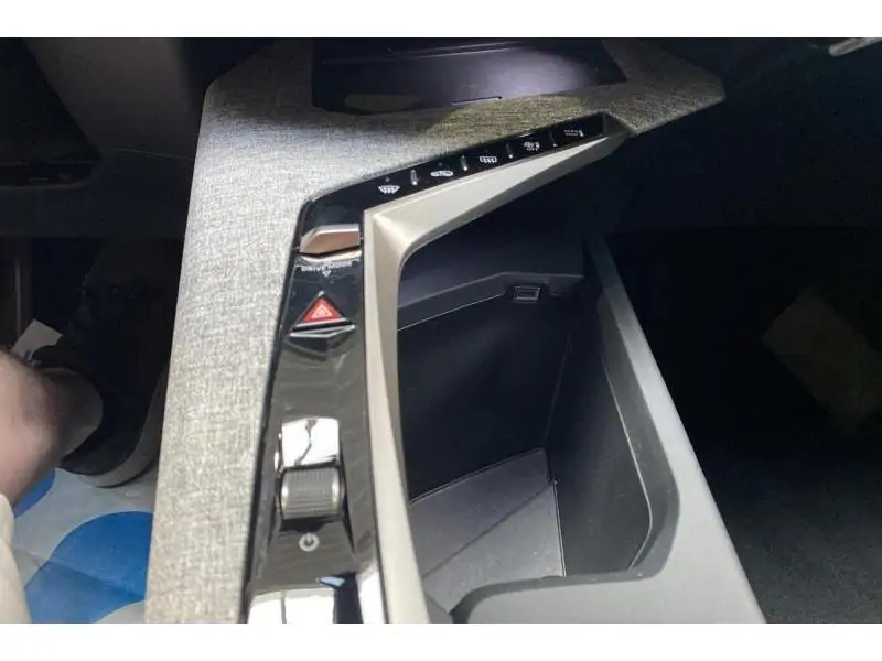 Occasion Peugeot 5008 ALLURE GREY 39