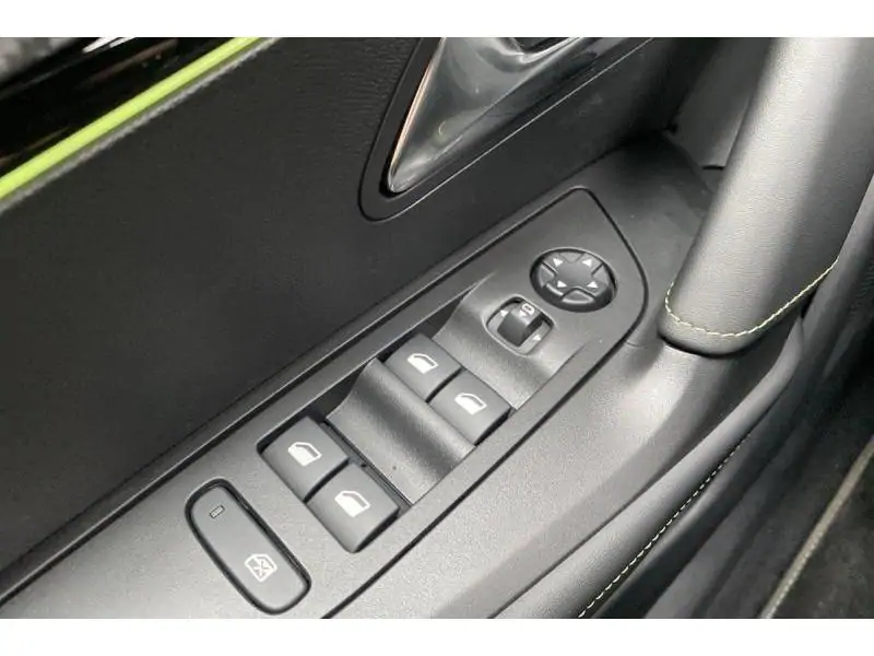 VEHICLE__CONDITION_SERVICE Peugeot 2008 GT GREY 17