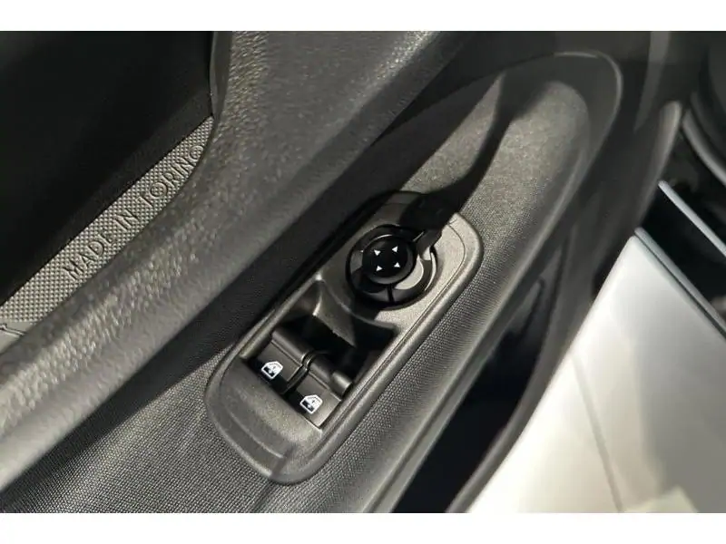 VEHICLE__CONDITION_SERVICE Fiat 500 Hybrid Cabrio Icon BLACK 17