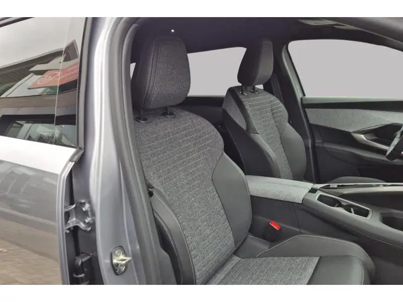 VEHICLE__CONDITION_SERVICE Peugeot 5008 ALLURE GREY 8