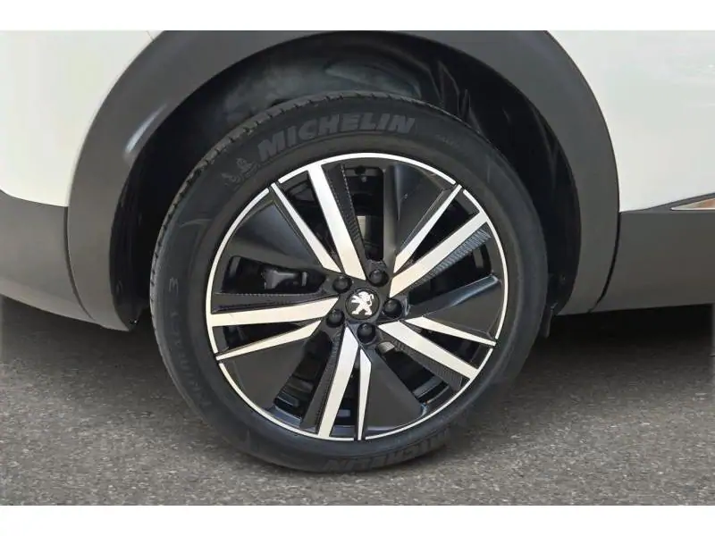Occasion Peugeot 3008 gt WHITE 34