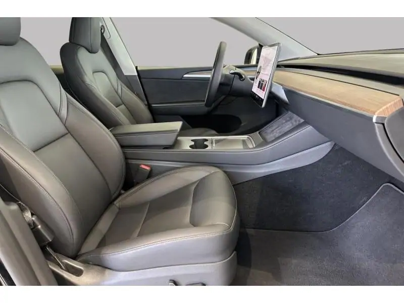 Occasion Tesla Model Y Long Range Dual Motor - 20\\\\ BLACK 8