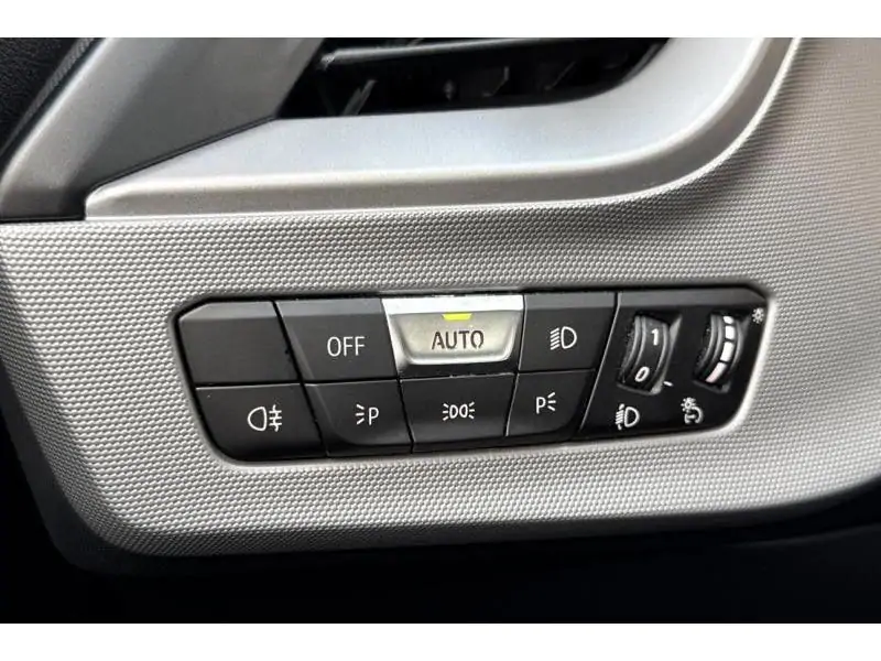 Occasie BMW Serie 1 116 GPS - CarPlay - PDC BLUE 26