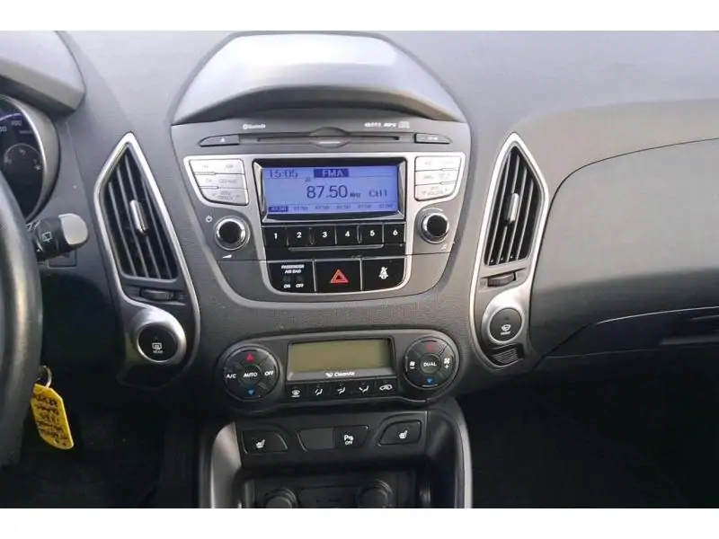 Occasion Hyundai ix35 SUV MANUAL WHITE 14
