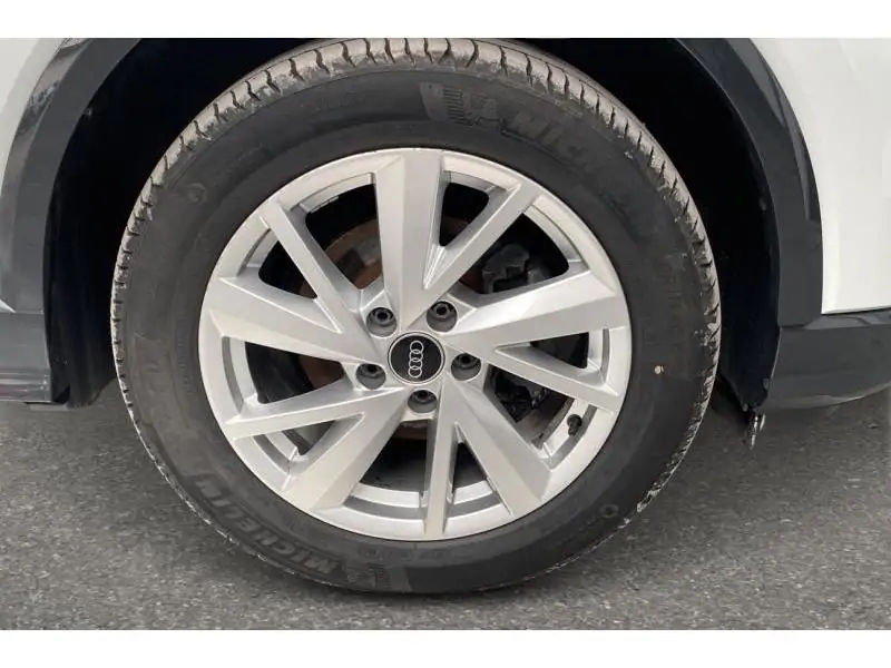 Occasion Audi Q2 Advanced* Caméra GPS JantesAlu WHITE 22