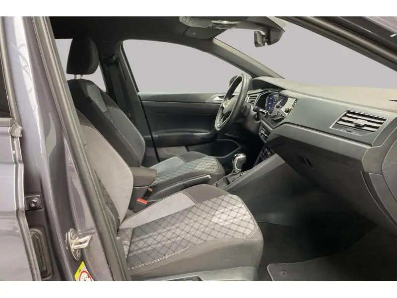 Occasie Volkswagen Taigo R-Line 1.0 TSI 115 pk GREY 8