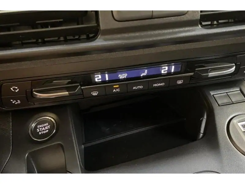 VEHICLE__CONDITION_SERVICE Peugeot Rifter STANDARD ALLURE BLUE 15