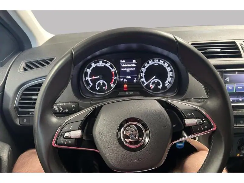 Occasion Skoda Fabia III Ambition BLUE 12