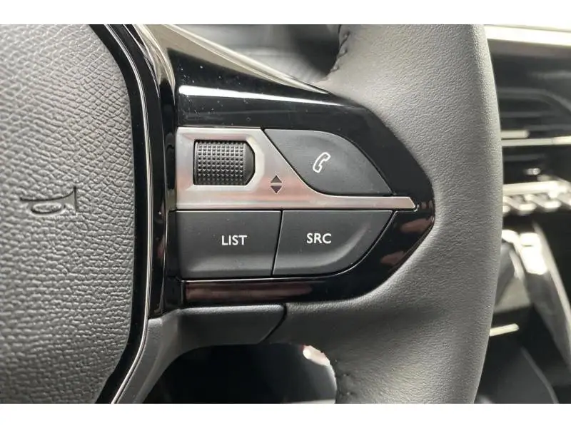 VEHICLE__CONDITION_SERVICE Peugeot 208 ALLURE GREY 22