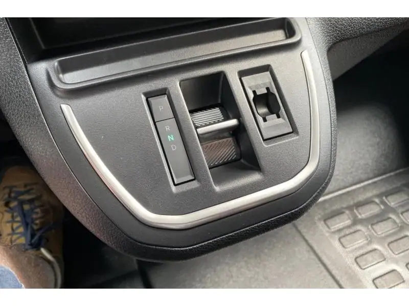 VEHICLE__CONDITION_SERVICE Peugeot Traveller L BUSINESS*dispo 2026 BLACK 16