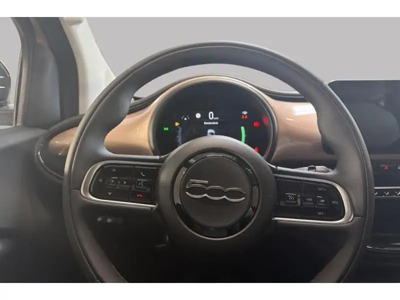 Démo Fiat 500 ICON 12