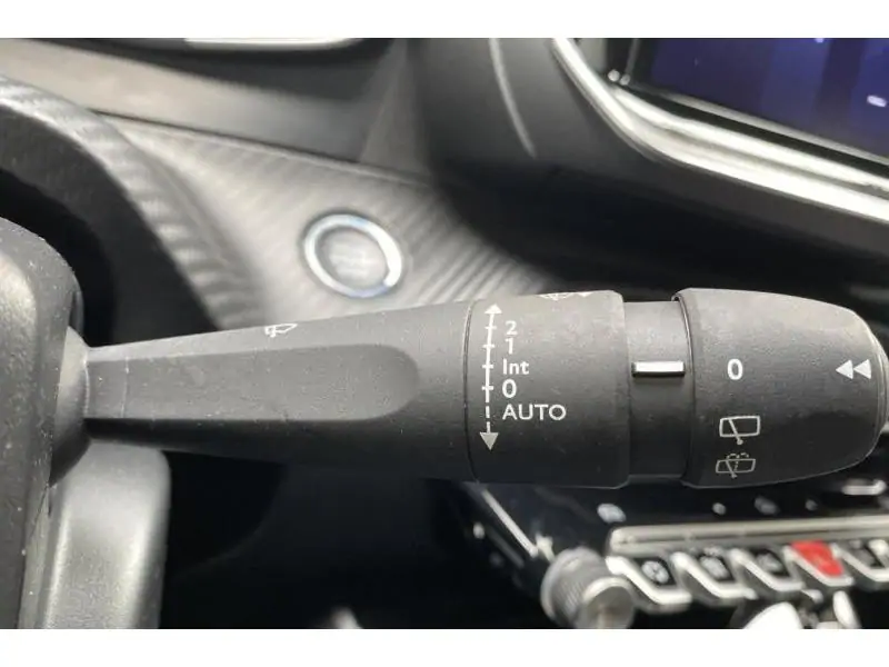 Occasion Peugeot 2008 Allure BLACK 28