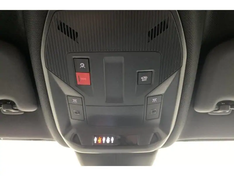 Occasion Peugeot 308 GT - NEW MODEL - HYBRID GREY 38