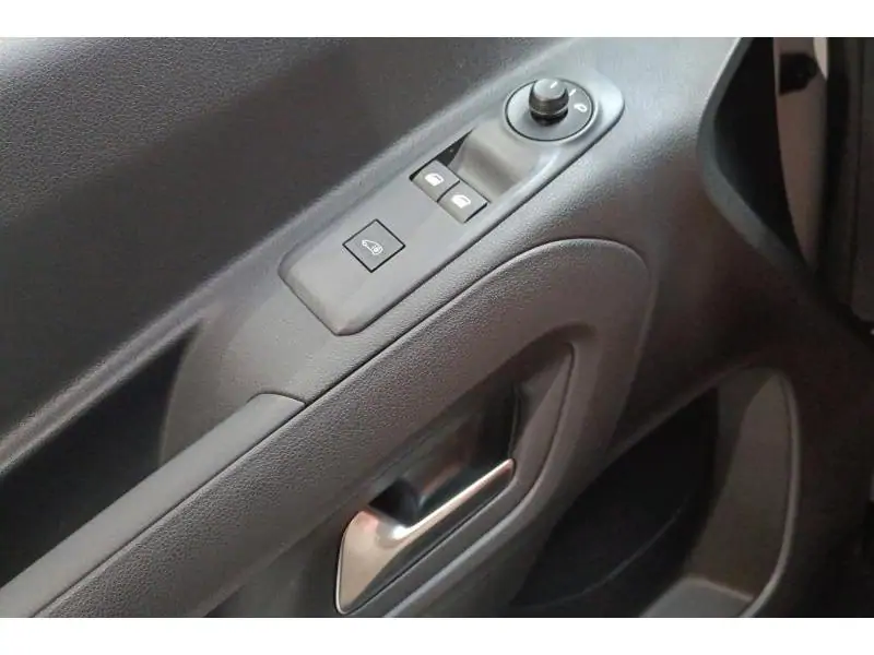 VEHICLE__CONDITION_SERVICE Citroen Berlingo Van M Light WHITE 17