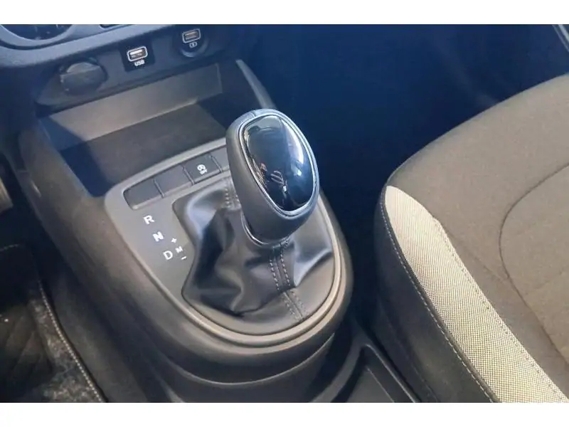 Occasion Hyundai i10 techno BLACK 16