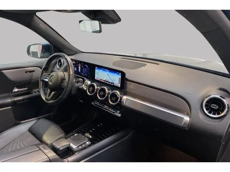 Occasie Mercedes-Benz GLB 200 GLB d BLUE 2