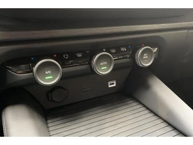 Occasion Citroen C5 X SHINE WHITE 15