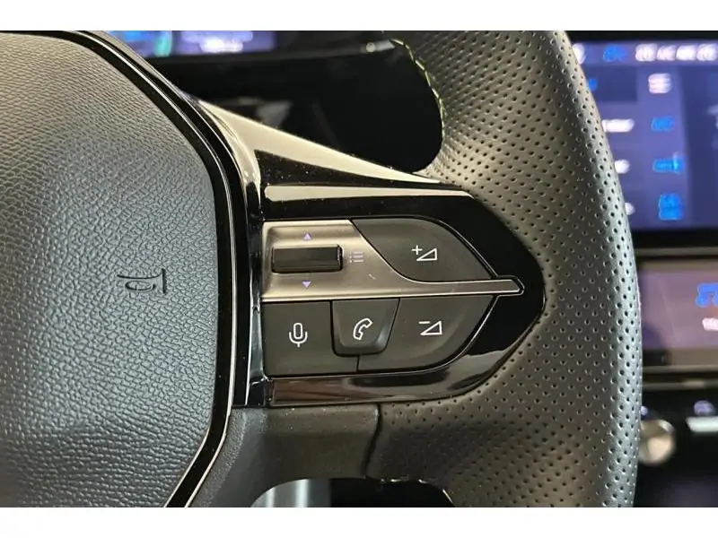 VEHICLE__CONDITION_SERVICE Peugeot 308 GT - Pano - AGR BLACK 22