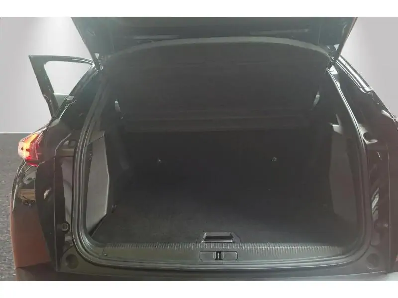 Occasion Peugeot 2008 e- GT BLACK 19