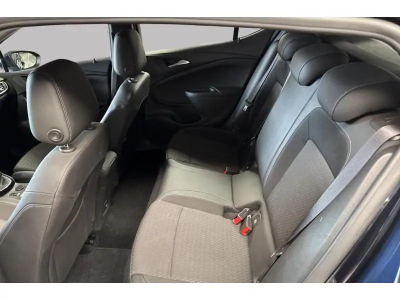 Occasion Opel Astra K Innovation BLACK 18