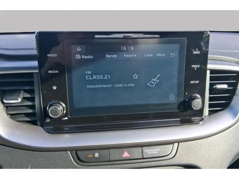 Occasion Kia XCeed Berline MANUAL BLACK 14