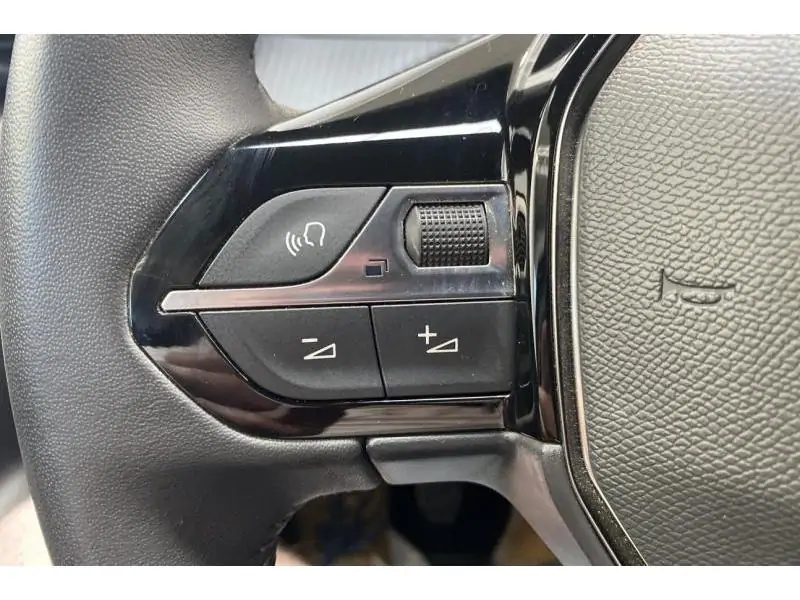 Occasion Peugeot 2008 II Allure GREY 21