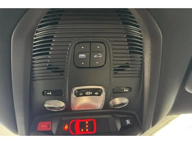 Occasion Peugeot 3008 GT RED 26