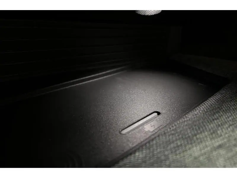 VEHICLE__CONDITION_SERVICE Peugeot 3008 ALLURE GREY 24