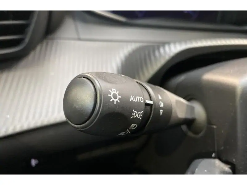 Occasion Peugeot 2008 Allure GREY 23