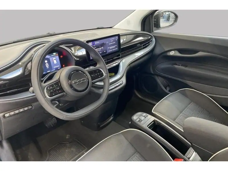 Occasion Fiat 500e 118 ICON 42 kWh BLACK 9