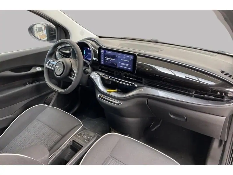 Occasion Fiat 500e BEV BLACK 2