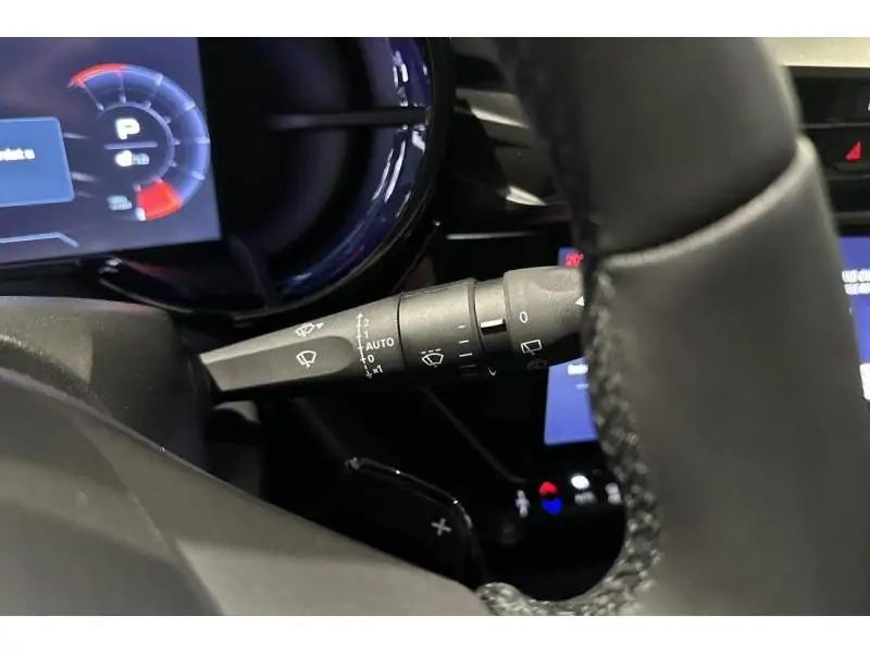 VEHICLE__CONDITION_SERVICE Alfa Romeo Junior Ibrida Hybrid 145 BLACK 23