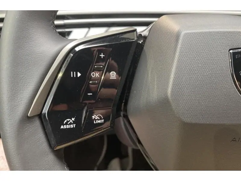 Occasion Peugeot 3008 Allure - HYBRID 145 PK GREY 21