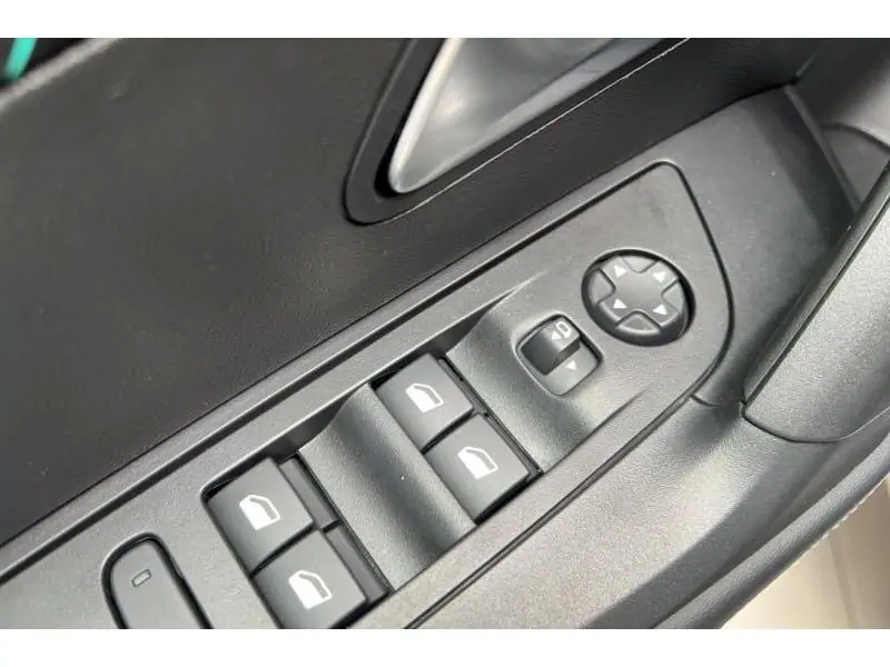 Occasion Peugeot 2008 Allure GREY 17