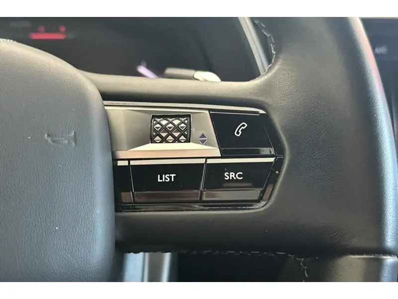 Occasion DS Automobiles DS 7 RIVOLI 1.5 Blue HDI 130 AUTOMA CHAMPAGNE 24