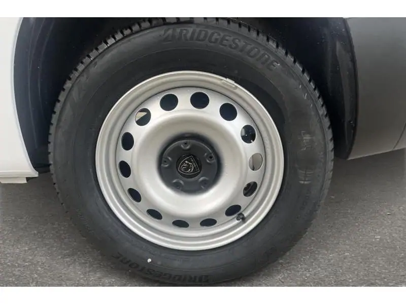 VEHICLE__CONDITION_SERVICE Peugeot Partner STANDARD LIGHT WHITE 20