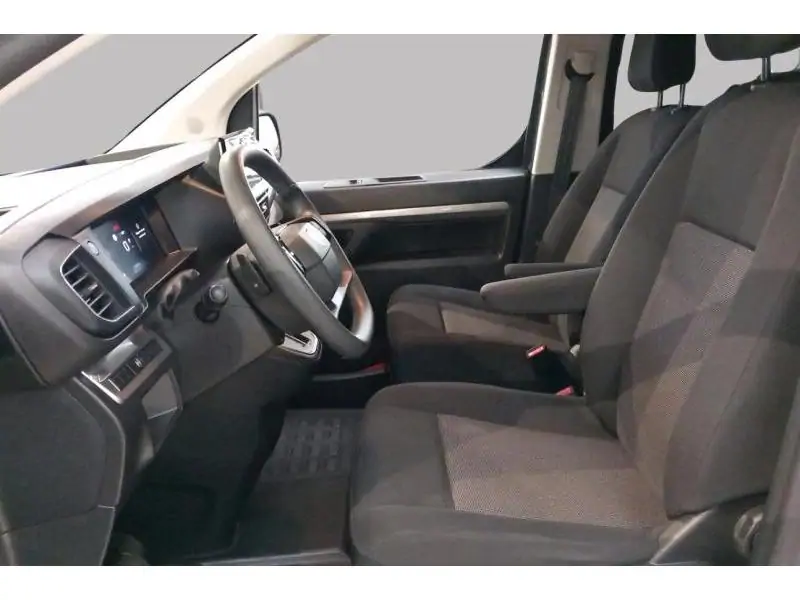 Occasion Peugeot Traveller 8 places GREEN 10