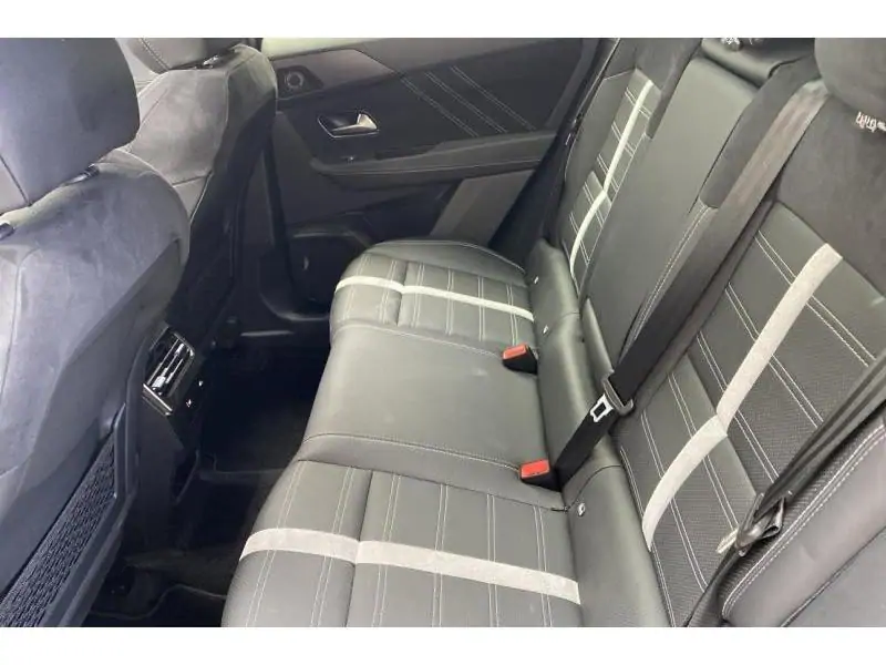 VEHICLE__CONDITION_SERVICE Opel Grandland GS BLACK 18