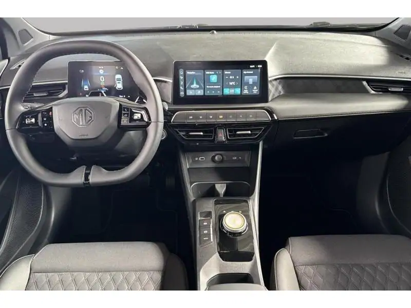 VEHICLE__CONDITION_SERVICE MG MG3 LUXURY HYBRID+ BLACK 11