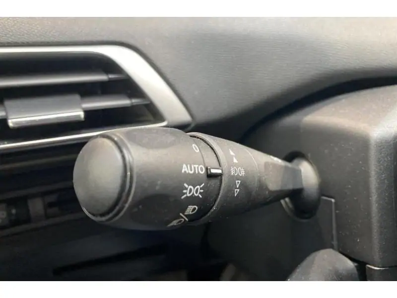 Occasion Peugeot 5008 Active* 7places * GPS! GREY 27