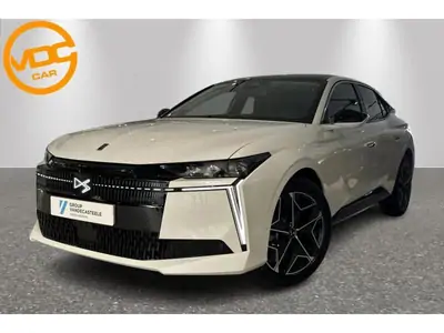 VEHICLE__CONDITION_SERVICE DS Automobiles DS 4 HYBRID 145 ETOILE WHITE